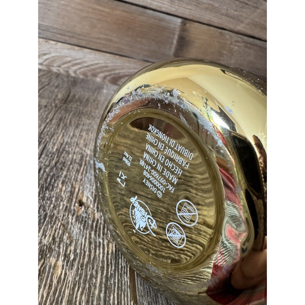Walt Disney World Cinderella Castle Black & Gold Outline 32oz Tumbler Bottle - Picture 4 of 8